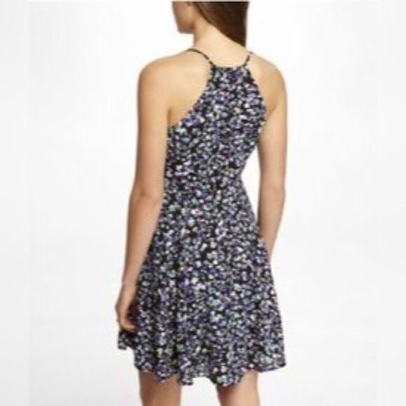 ✨Express- Floral Halter Slip Dress✨ - Picture 2 of 7